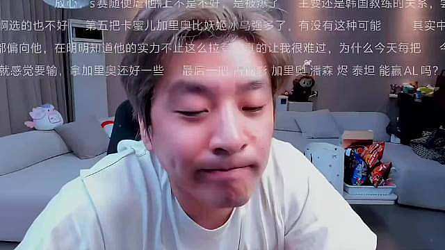 说真的，iG走到这儿，已经只差最后一步了。
冒泡赛胜者组，对手TES，一个BO5。赢了，三号种子，直