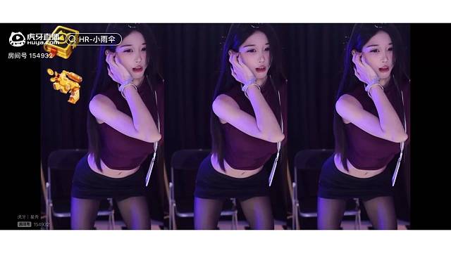 性感黑丝女秘小雨伞