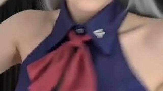 伊丽莎白猛女出拳