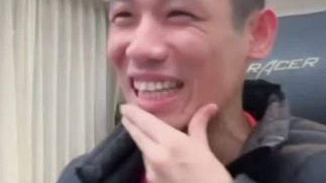 旭旭宝宝狂赢三炸，这笑容也太甜了吧？