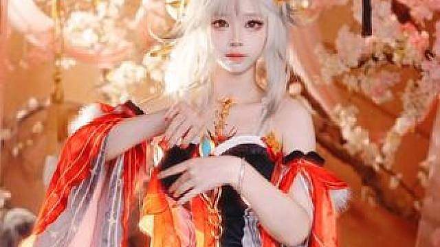 人间琴悠扬 姑娘把谁记心上