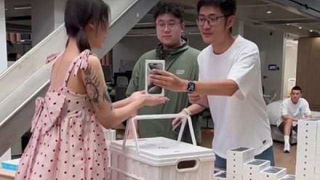 怎么让老板不经意看到这条视频