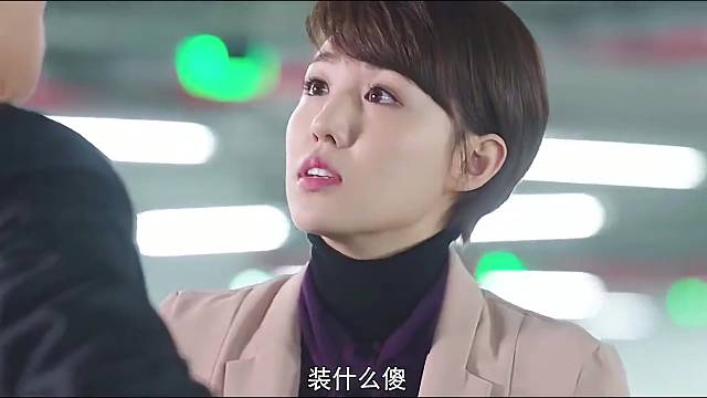 跟会玩刀的女人谈恋爱,是开心呢还是不开心呢?