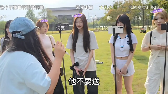 小二都无语了！讲半天规则孟孟没听懂，雨萌在旁边直接力竭