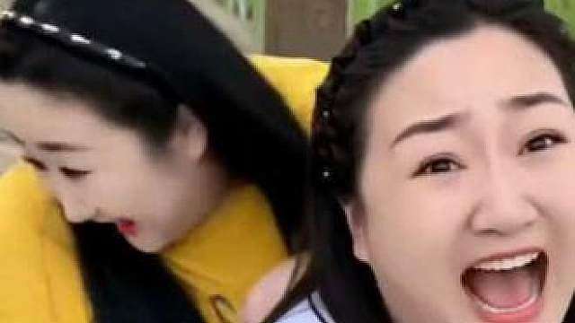 第一次掏马蜂窝，幸好没人看见。
