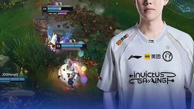 来自粉色小恐龙的跳跃进场