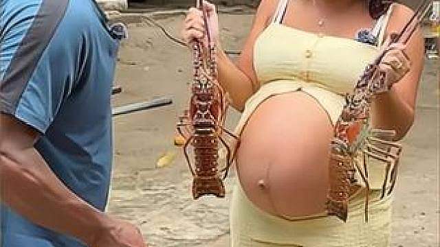怀孕的妻子想吃龙虾和猪头，看宠妻狂魔是怎么做的