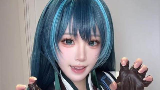 一只萌萌师姐来也