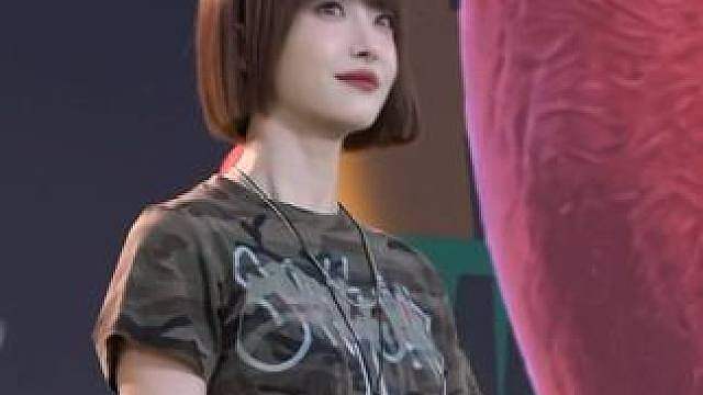 迷彩宋茜好帅