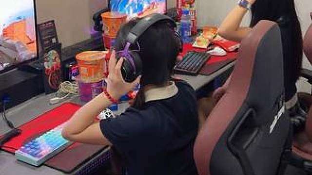 在杭州打三角洲 无畏契约 一定要来这家加班电竞！！！