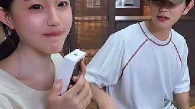 童总大气 森森酱喜提ip18pm