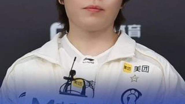 “IG每次写下历史，都有我和TheShy在” *素材来源大电竞eSportsFocus