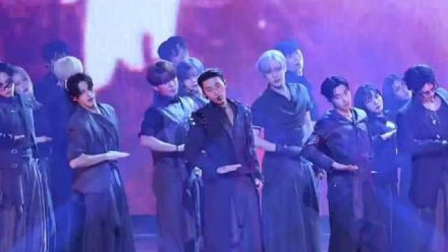 ATEEZ(에이티즈) - BAD 分享 给大家分享ATEEZ(에이티즈) - BAD的现场版，实在太帅了！
这次发的版本以舞蹈为主，要是纯看脸的话，大家可以直接去看MV。
独乐乐不如众乐乐，一起来欣赏呀！