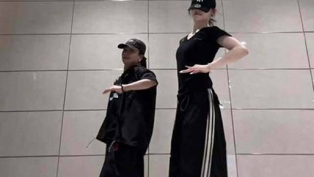 还有更晚跳Bad的吗 #