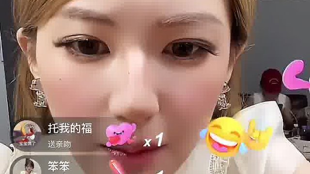 不是怕你花钱，是怕钱进不了自己的兜