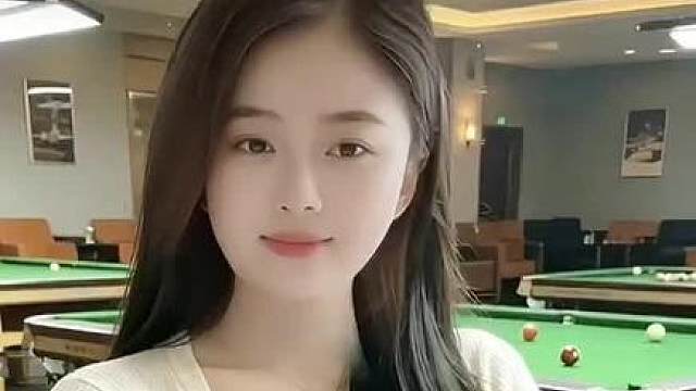 女生打台球的正确姿势