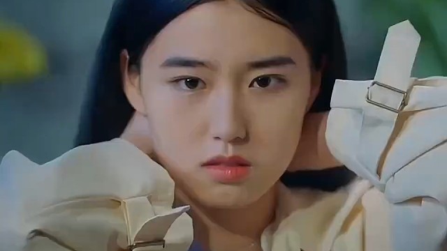《花与罪》现实扎心！女孩为救母亲被富豪包养，一步踏入万丈深渊