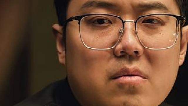 ”我们警察有纪律 不让收礼“