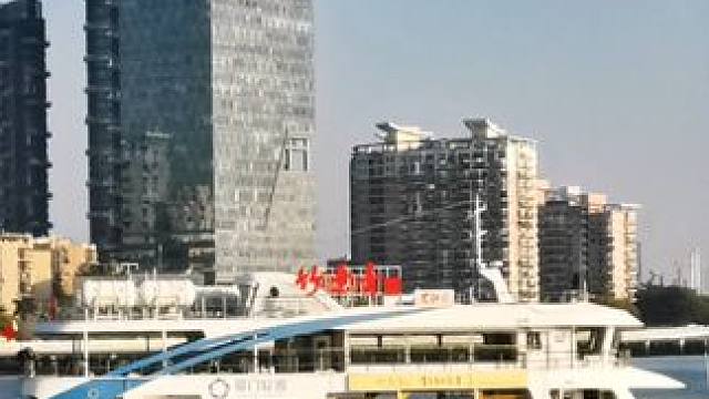 晴朗朗的天空，清凌凌的海水，美美的风景！#厦门风景 #手机摄影 #闽南语歌曲 。