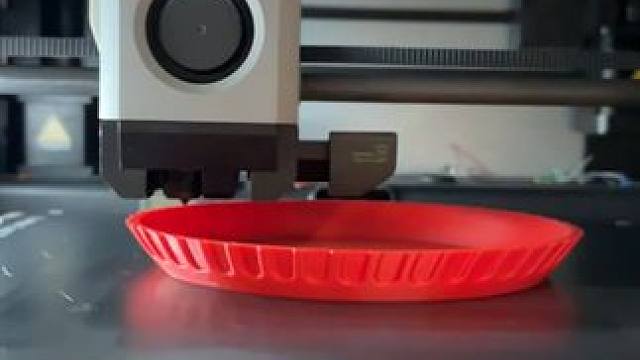 朋友：这个盘子好方便，打印几个送我~ #玩个很新的东西 #3d打印