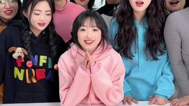 谁的手机壁纸最好看呢 #2025新头像安排好了 #新年壁纸 #预制一下跨年照 #过年氛围提前搞起来了