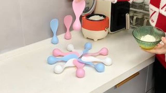 不倒翁米饭勺 这个不倒翁米饭勺简直太方便了，怎么仍都不会倒，每天都要吃米的赶紧试试#方便又实 用 #