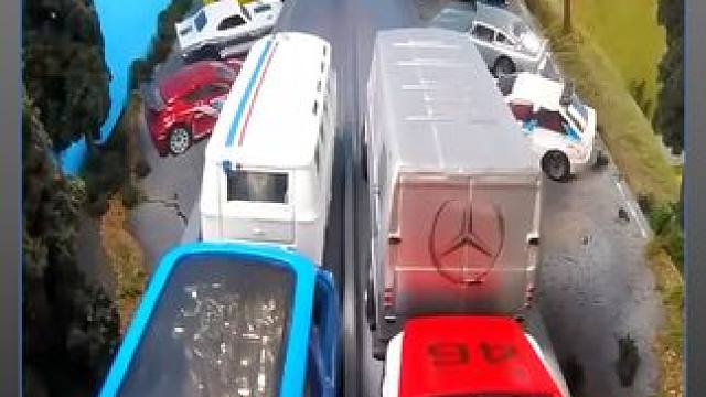 玩具货车再次申请出战！#玩具车 #玩具车比赛 #比赛解说 #汽车模型