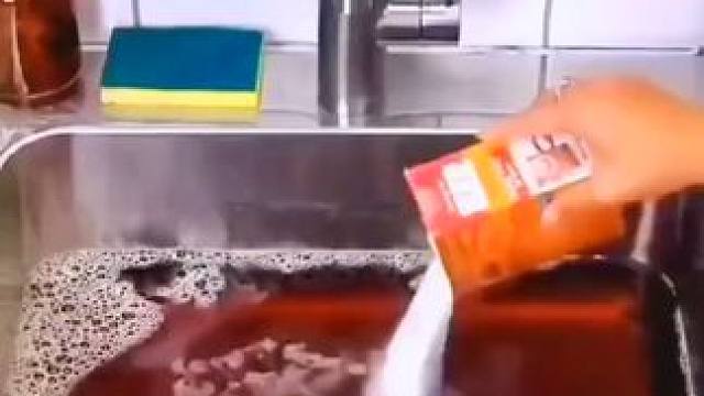 给大家推荐白醋的四种用法#白醋的妙用 #小妙招大作用 #学会快去试试吧 #懒人美食教学 #好物推荐