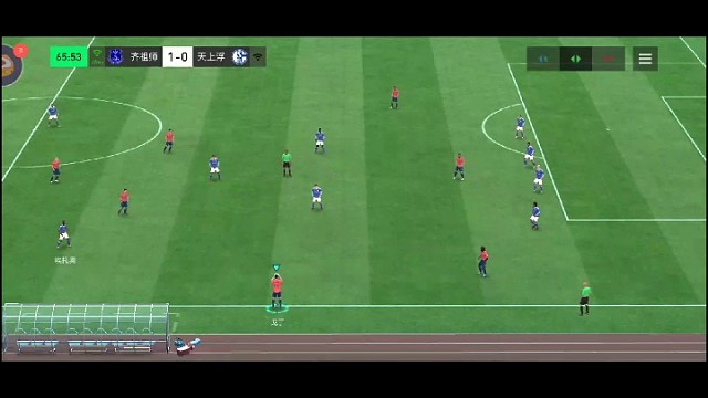 后场后腰的出球组织进攻，需要更好的视野和进攻格局