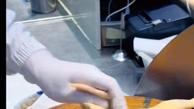 我买的3斤鸡，上桌的盘子里就半斤