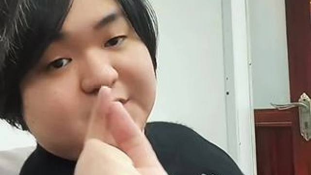 最迟后天播 明天也有可能 今天晚上不播了 兄弟们#陈伯全能王 #qq飞车端游 #游戏流量风向标 #游