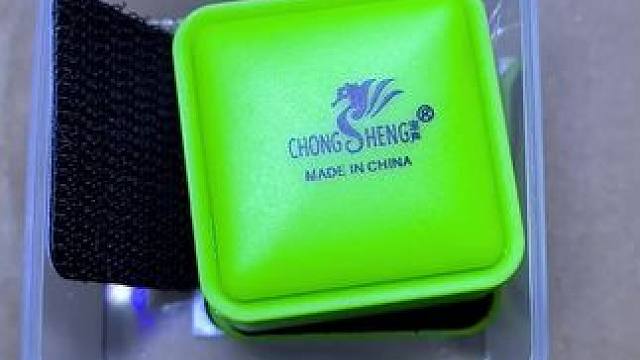 清洁鱼缸内部藻类效果嘎嘎好，身材小大威力。#水族器材 #鱼缸里的大自然 #养鱼养心 #玻璃缸中的大自