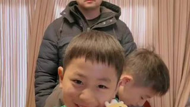 所以“黑白红”马叫什么？#亲子互动 #在家做游戏 #不可思议#脑洞大开 #一起涨知识