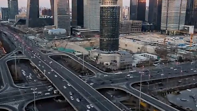 小姐，下午有一个会？