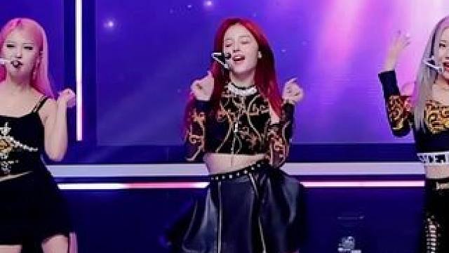 MOMOLAND《 Yummy Love》200120 #kpop女团 #女团 #美女舞蹈 #舞台 