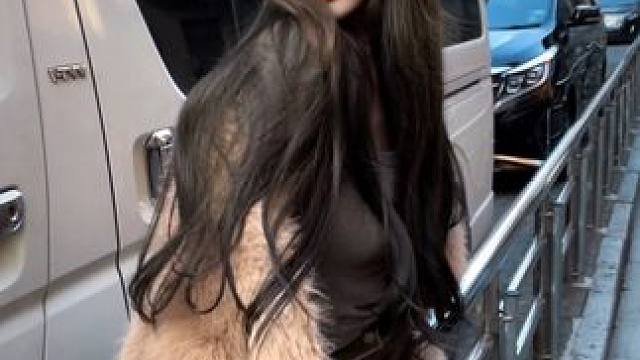 “你往前走，不要回头，上天让你错过谁都有理由”#拽姐穿搭