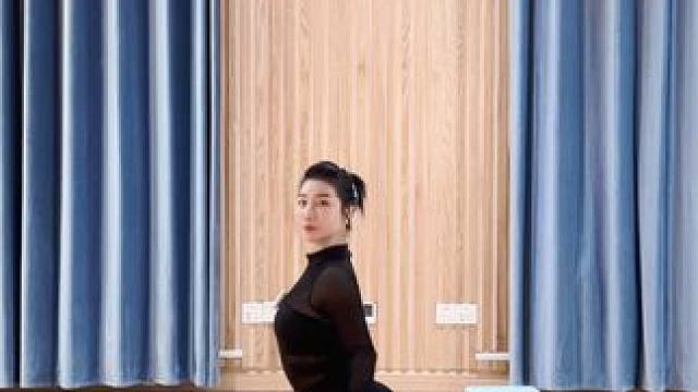 瑜伽一字马到底该怎么练？看完你就会明白，记得保存起来，有空练习。#瑜伽 #一字马 #瑜伽教学 #零基