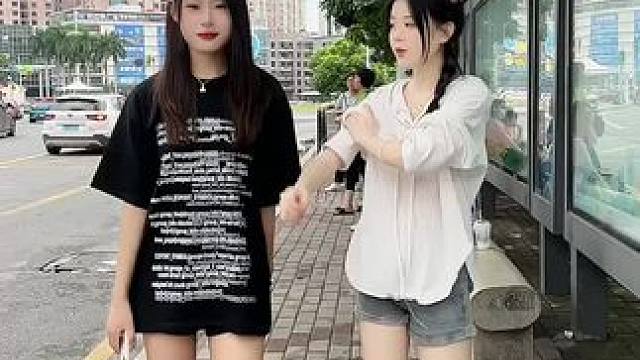 #纯欲天花板 #治愈系笑容 #氛围感美女 #大长腿