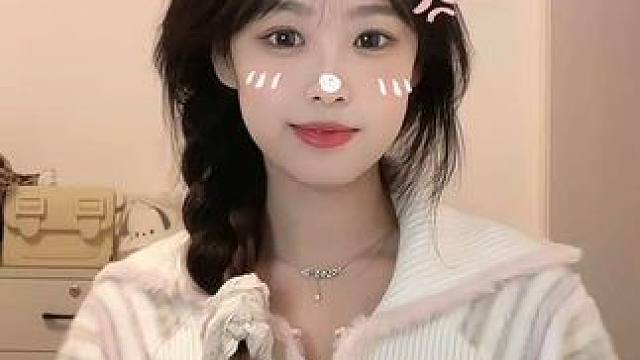 ˙Ⱉ˙ฅ
#甜甜的手势舞