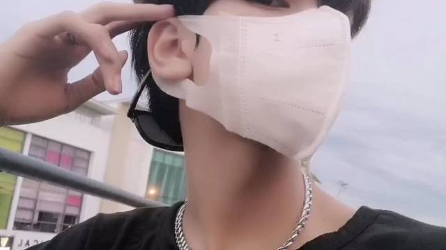 只想简简单单的“爱”。