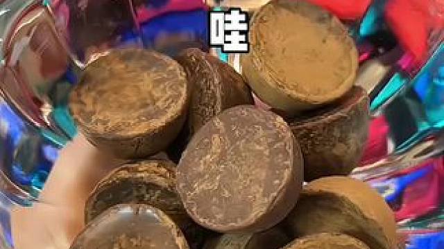 哇!一年只卖一季的诺梵松露巧克力出新年款啦!香醇丝滑入口即化!#诺梵松露巧克力#巧克力#年货