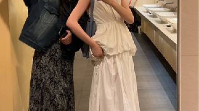 和小助理的citywalk#hk #ootd我的穿搭日记