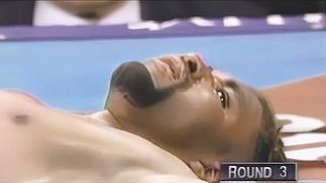 加农炮布里格斯首场失败，本想生吃对手，结果自己惨遭Ko！#拳击 #kotv #拳王 #布里格斯