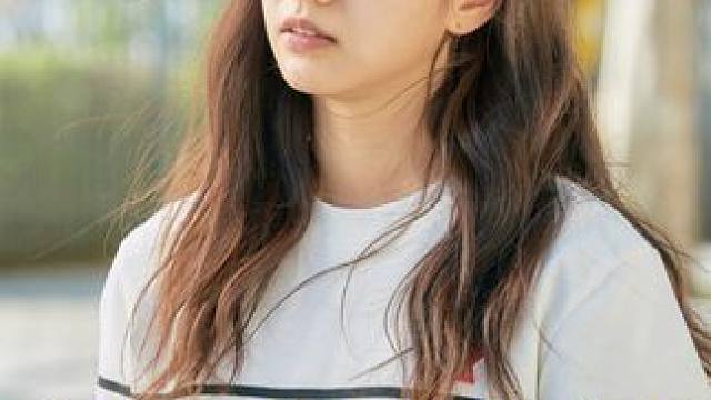 女孩意外获得阴阳眼，竟能看到死去的人，还帮他们完成遗愿 #奇幻 #我的观影报告