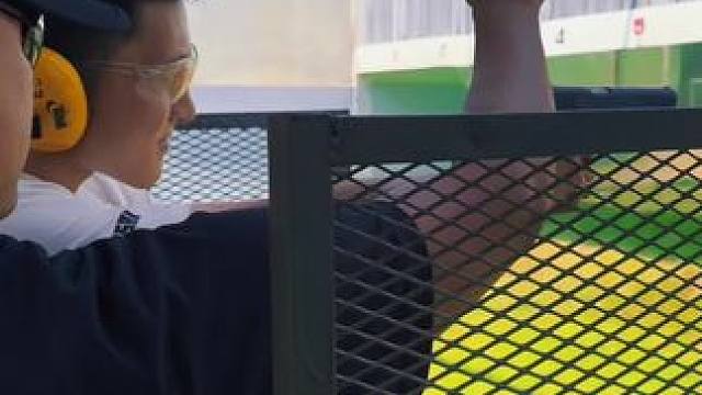 比赛顺利，再干点男人干的事
放松一下心情，回去继续努力
感谢所有亲人的支持，爱你们
#奥赛搏击#神龙