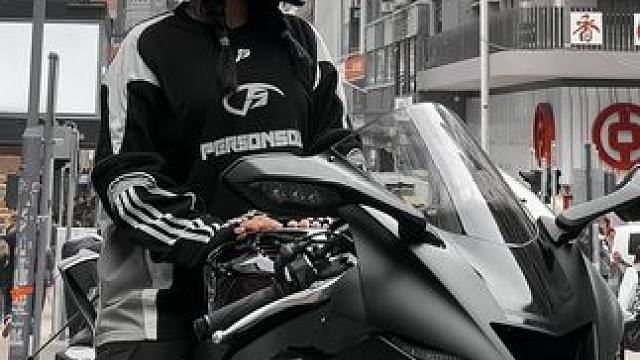 有些人选择生存，有些人则选择自由#vibe