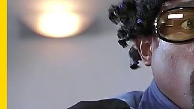 笨贼把亿万钻石藏在工地，结果出狱后，工地变成了警察局 笨贼把亿万钻石藏在工地，结果出狱后，工地变成了