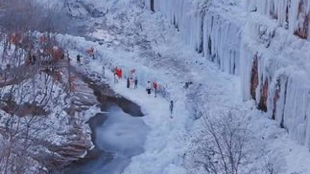 九峰山景区 领导们一看一个不吱声 ！#河南文旅 #00后上岗 #无牙仔