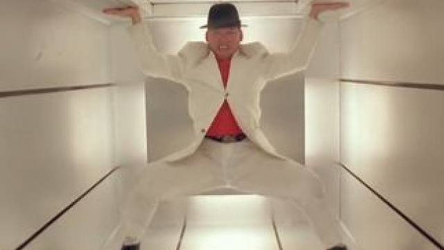 小伙太嚣张，结果被整蛊惨了 #好剧推荐 #因为一个片段看了整部剧 #一起追剧 #我的观影报告 #看完