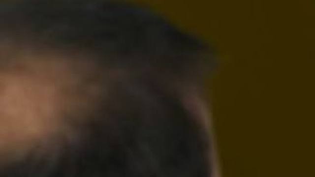 男人改头换面逃出监狱，只因恋爱脑要见女友 #宅家dou剧场  #电影解说  #悬疑 